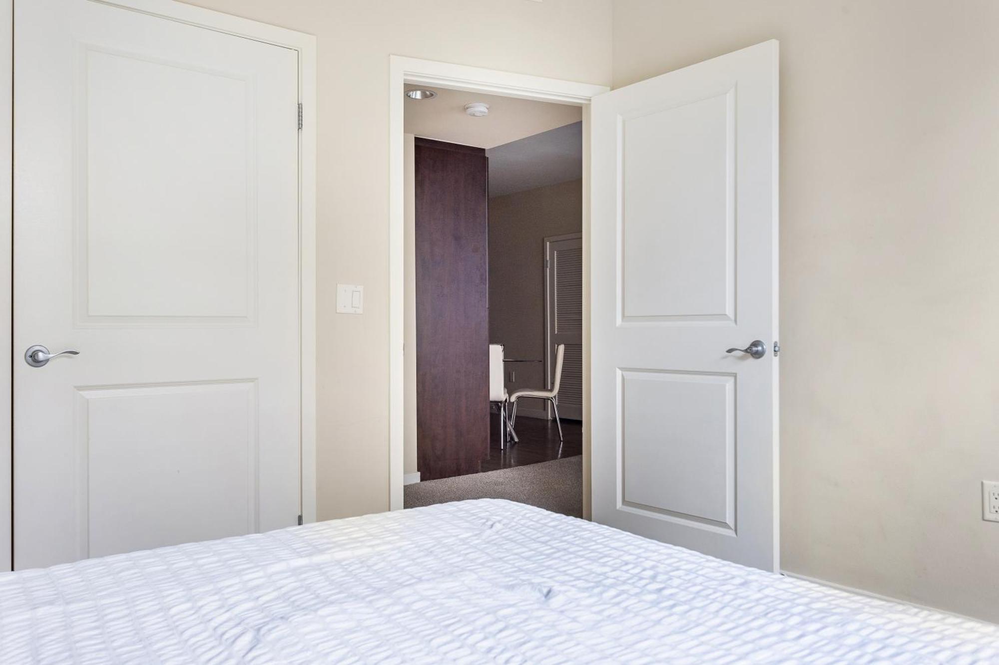 Luxury 2 Bedroom 2 Bathroom With Fitness Center And Pool Лос-Анджелес Экстерьер фото